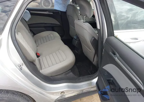 2013 Ford Fusion S из США, поврежденный, VIN 3FA6P0G78DR133545